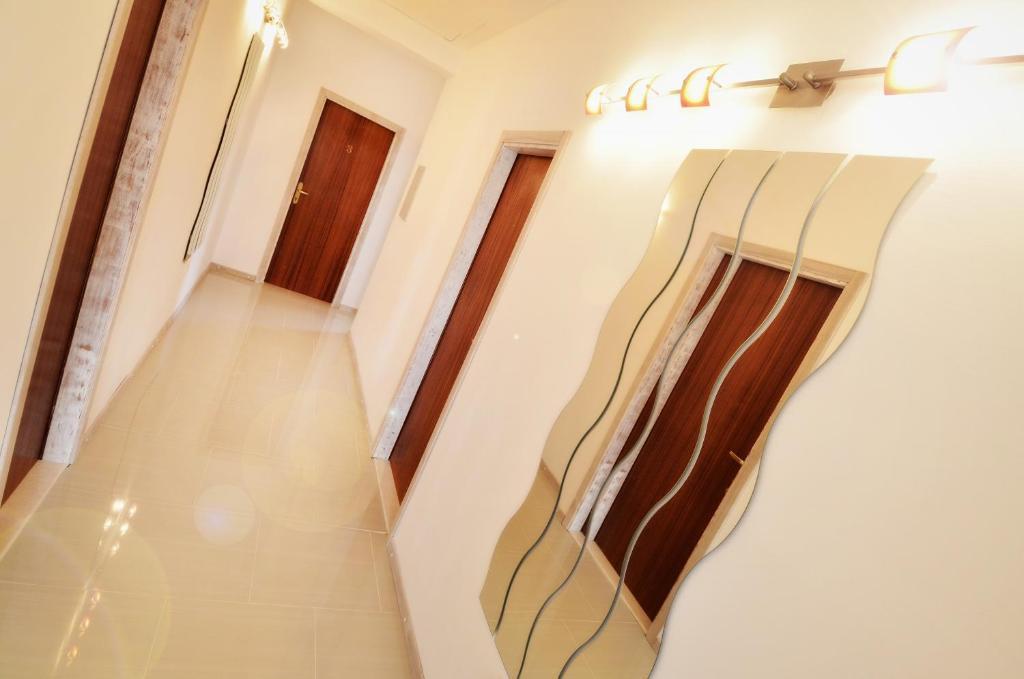 Rooms & Apartments Marinero เบทินา ภายนอก รูปภาพ