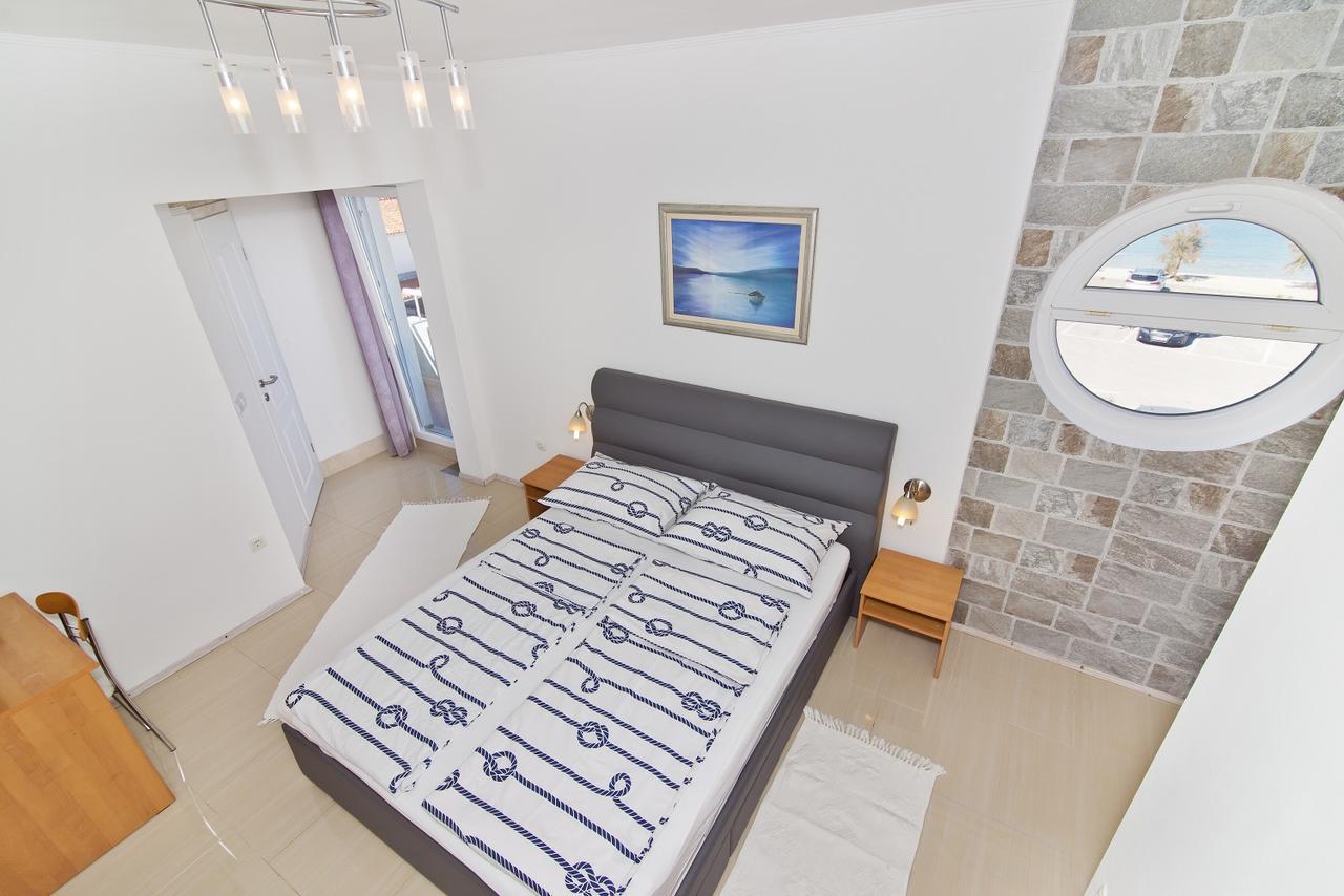 Rooms & Apartments Marinero เบทินา ภายนอก รูปภาพ